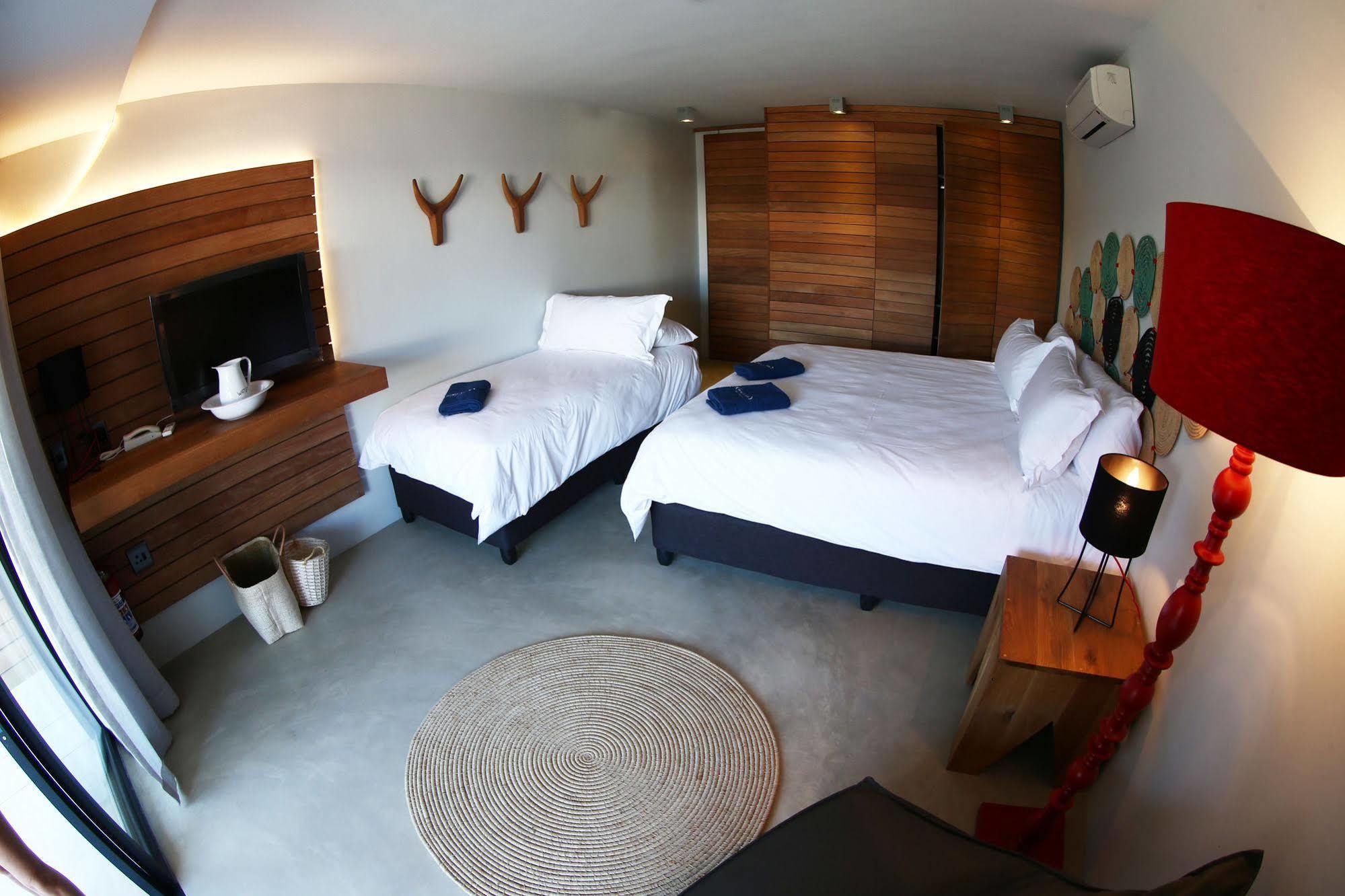 Windtown Lagoon Hotel Langebaan Eksteriør billede